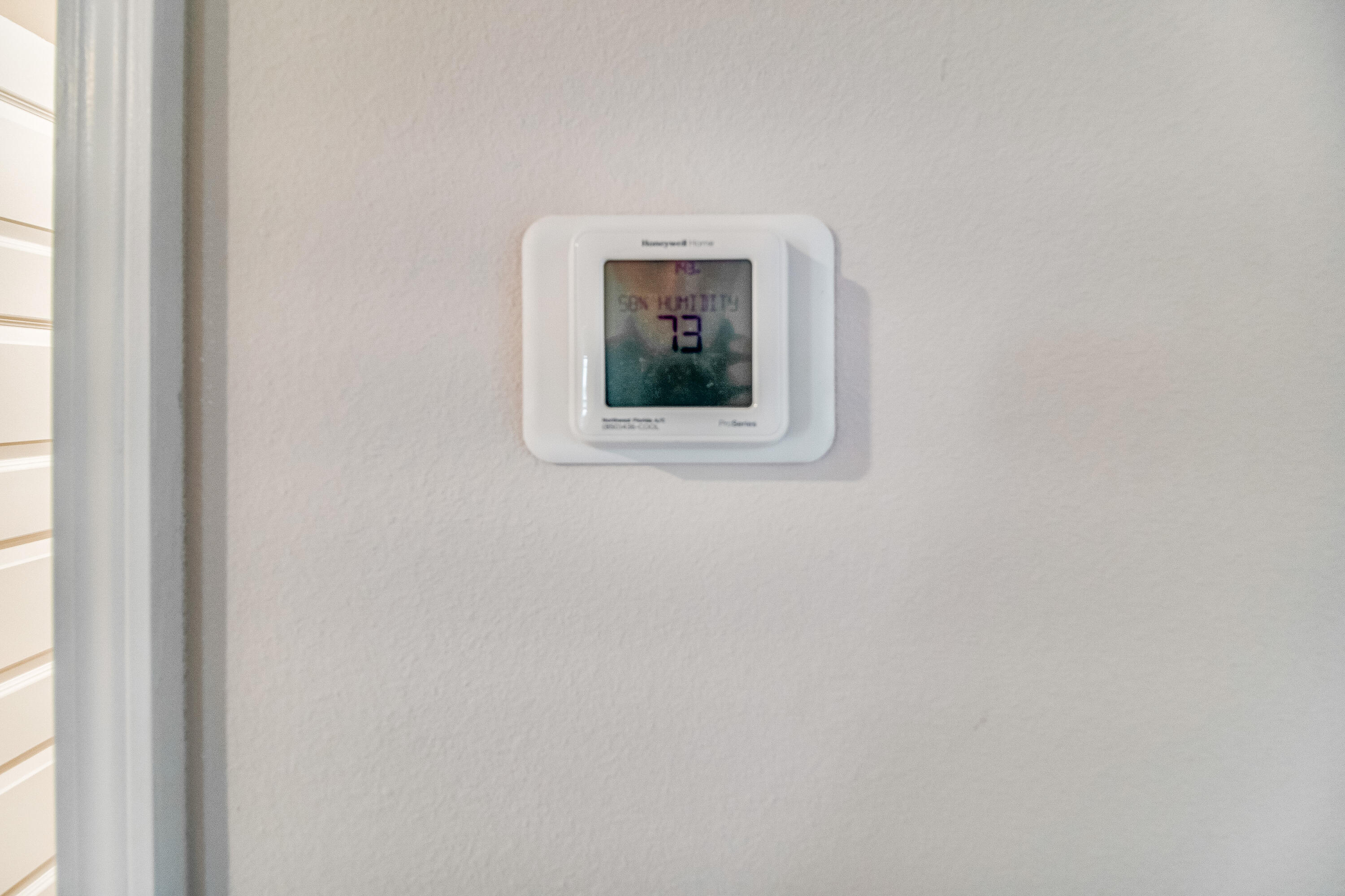 733 Quintana Street Crestview, FL 32539 - Photo 28 of 32 a view of a hallway