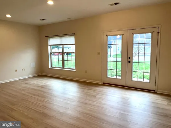 $1,800 | 2037 Powell Drive, Chambersburg, PA 17201