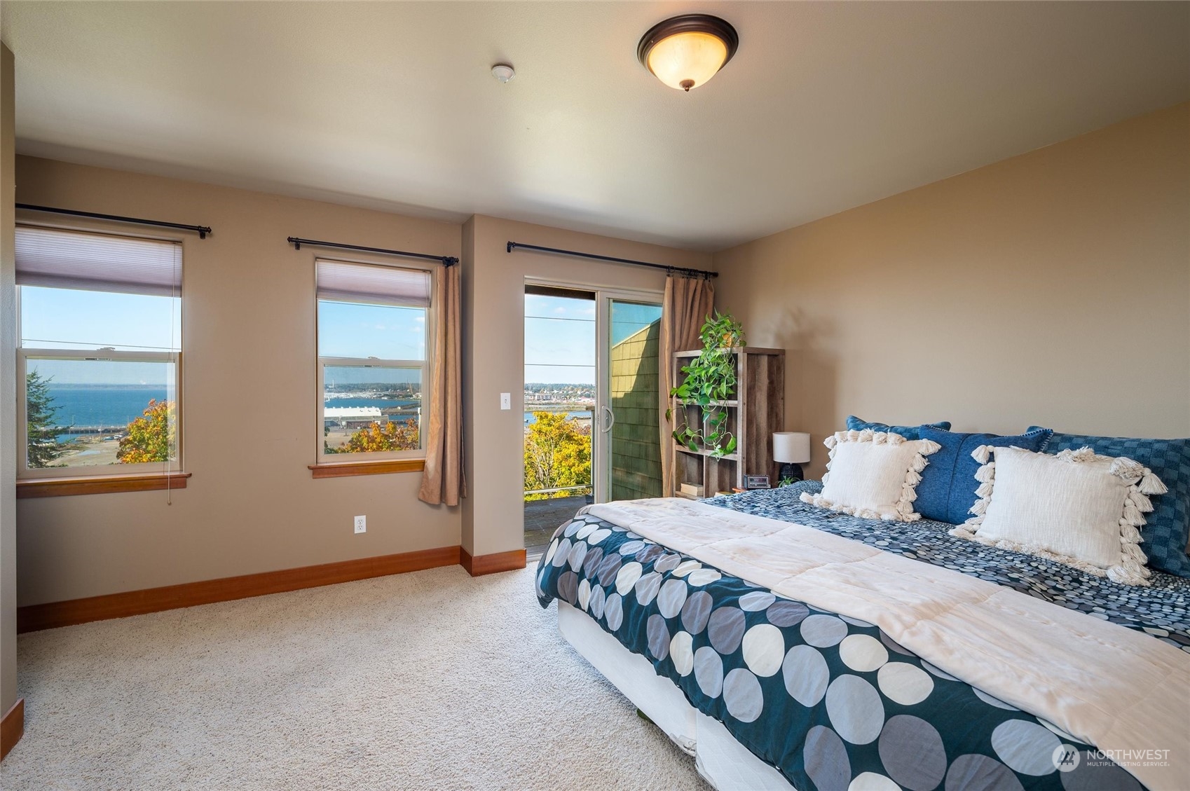 620 Boulevard, Unit 201 Bellingham, WA 98225 - Photo 15 of 20