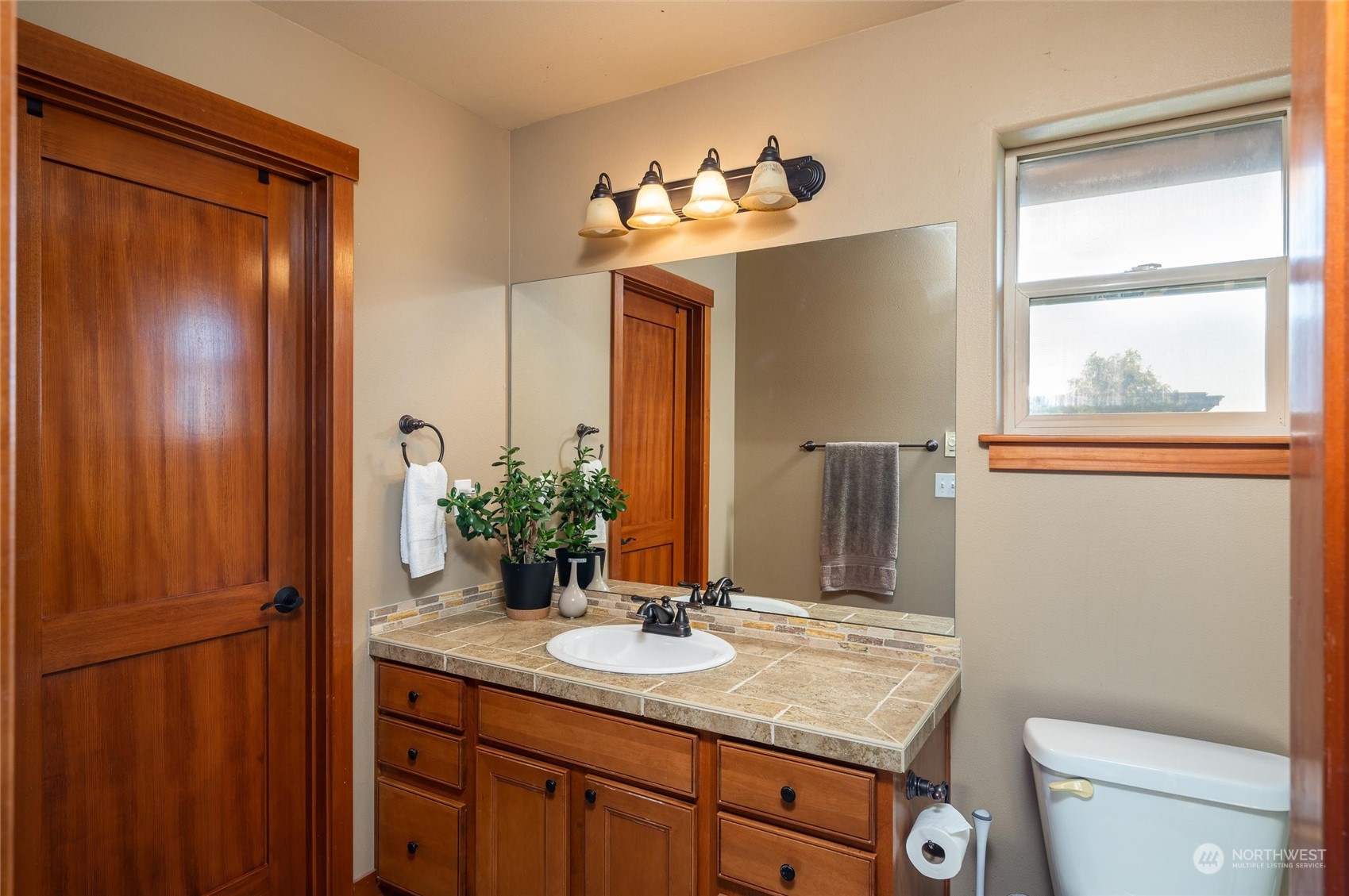 620 Boulevard, Unit 201 Bellingham, WA 98225 - Photo 18 of 20
