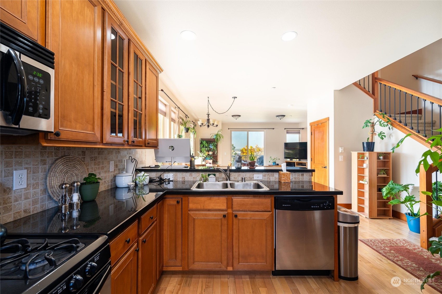 620 Boulevard, Unit 201 Bellingham, WA 98225 - Photo 6 of 20