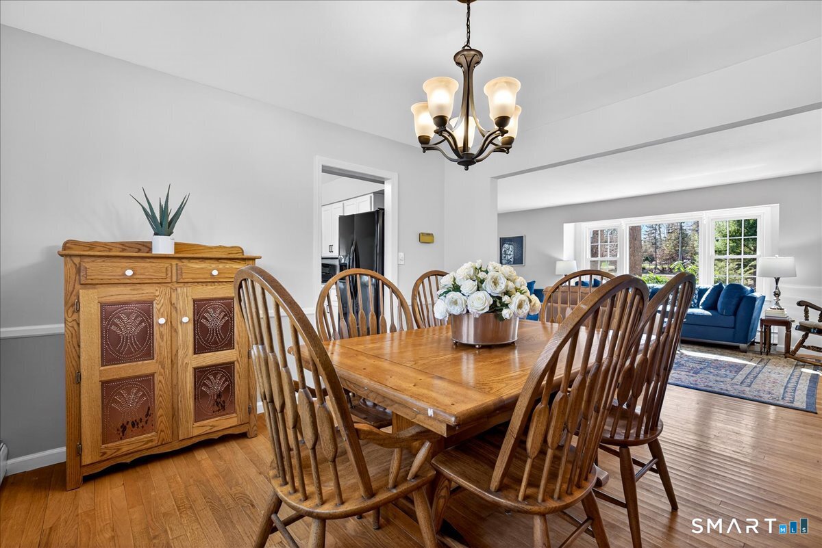 33 Tall Pine Road Milford, CT 06461 - Photo 11 of 39