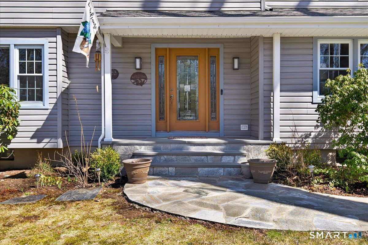 33 Tall Pine Road Milford, CT 06461 - Photo 2 of 39