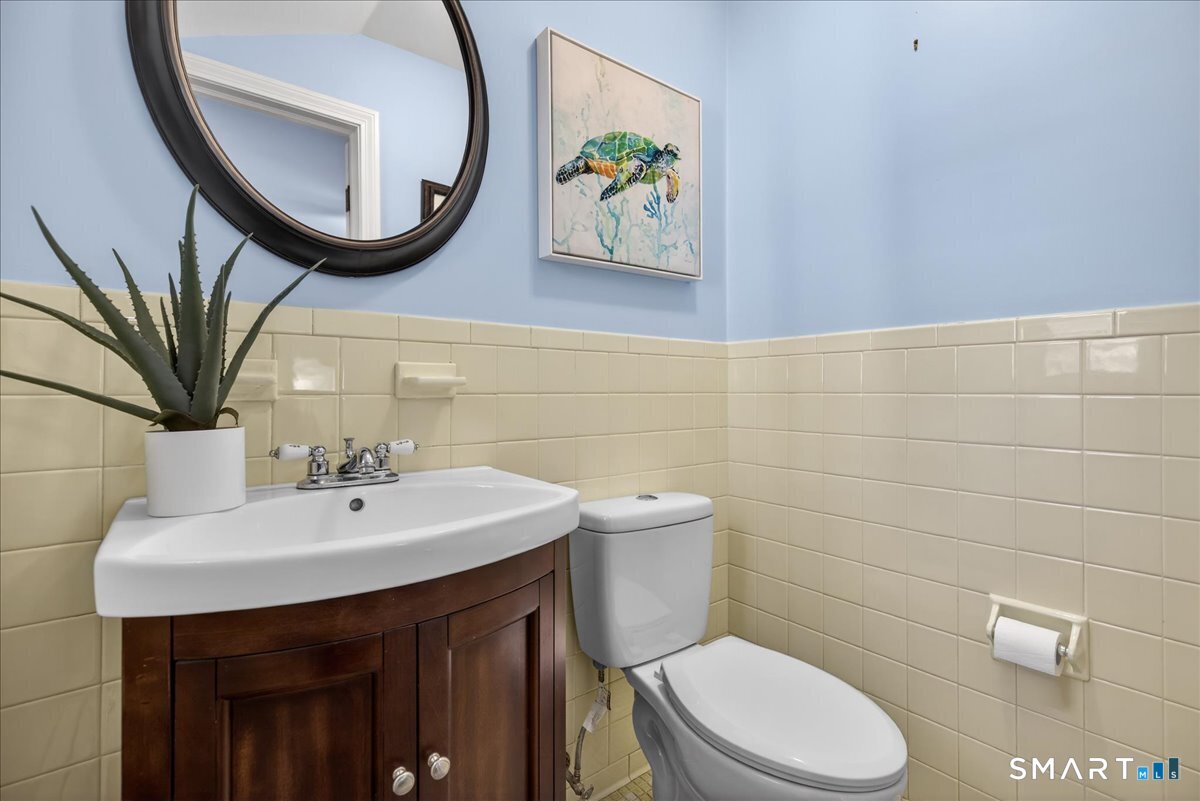 33 Tall Pine Road Milford, CT 06461 - Photo 25 of 39