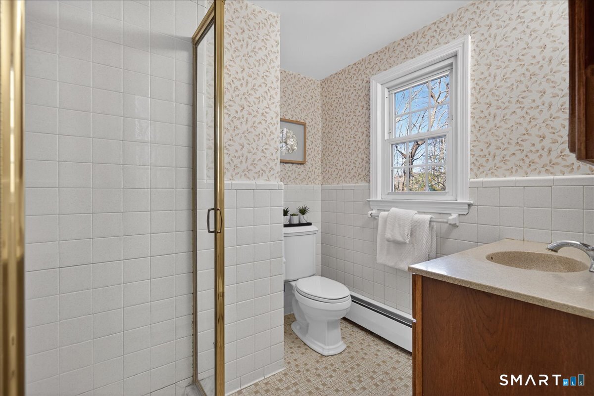 33 Tall Pine Road Milford, CT 06461 - Photo 29 of 39