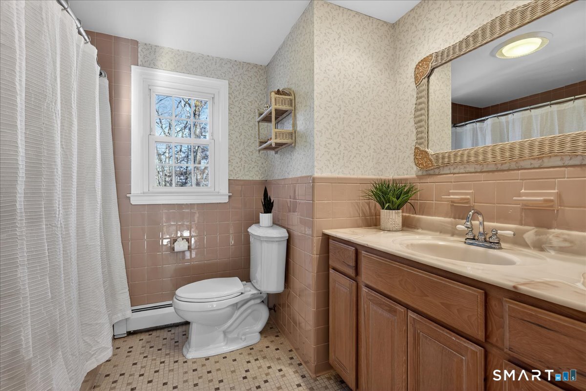 33 Tall Pine Road Milford, CT 06461 - Photo 36 of 39