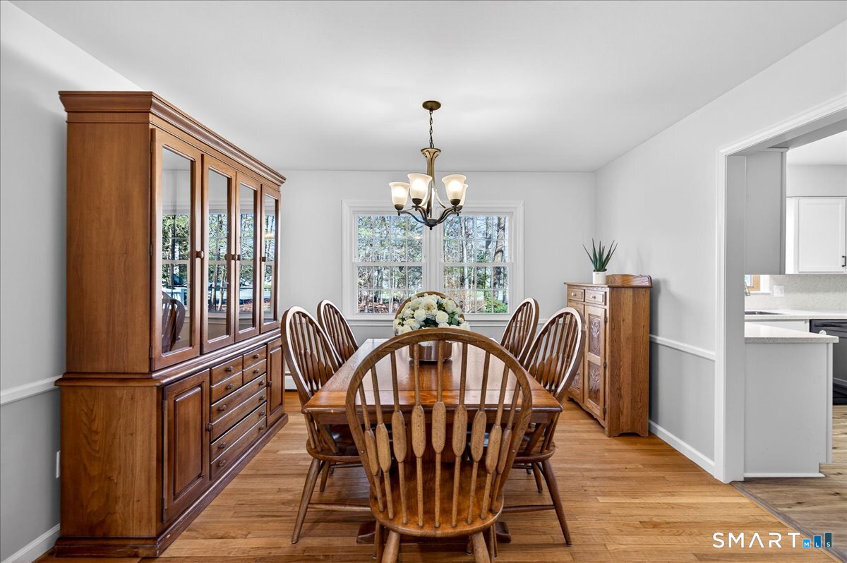 33 Tall Pine Road Milford, CT 06461 - Photo 9 of 39