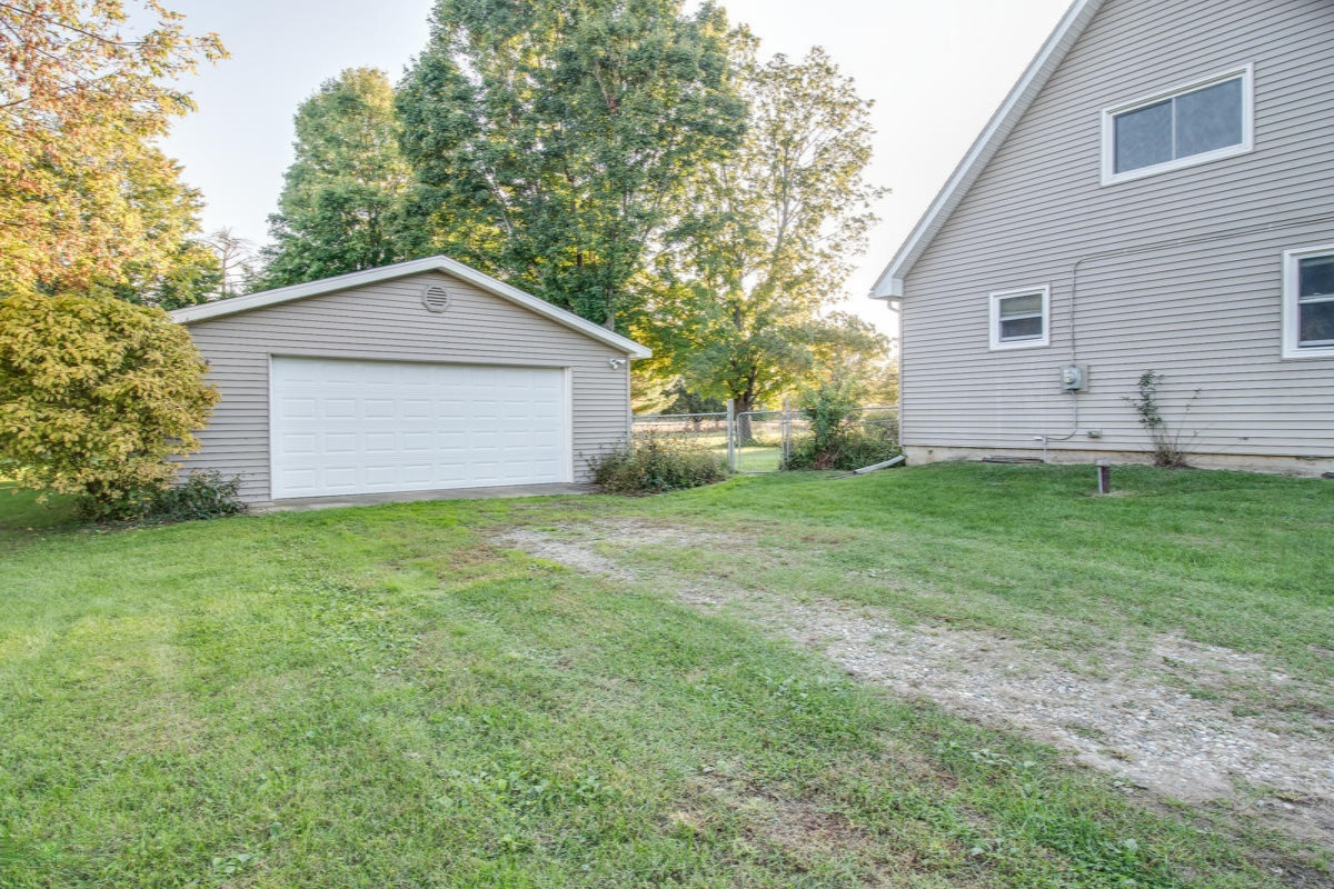 8192 Swift Road Battle Creek, MI 49017 - Photo 3 of 21 003-MLS