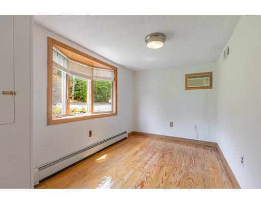 13 Summit Road Saugus, MA 01906 - Photo 19 of 31 Gallery Image 19