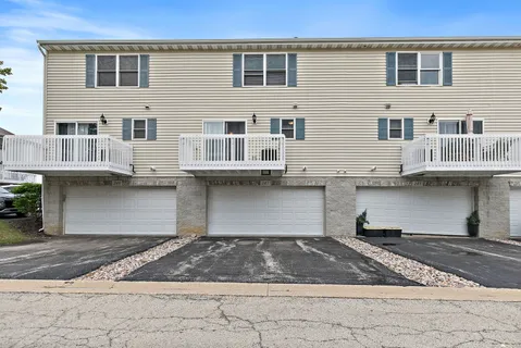 $229,900 | 247 Judy Lane, Cortland, IL 60112