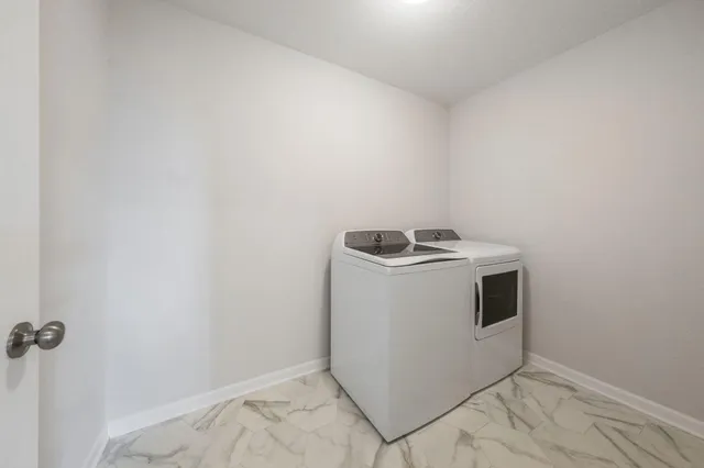 $499,990 | 1850 Charleston Lane, Waconia, MN 55387