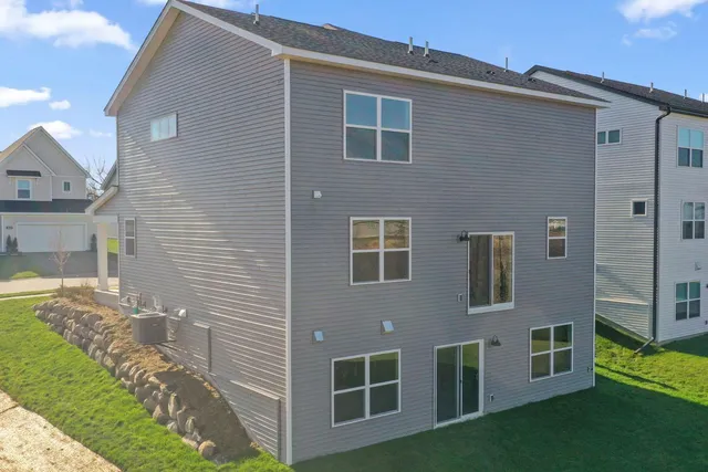 $499,990 | 1850 Charleston Lane, Waconia, MN 55387