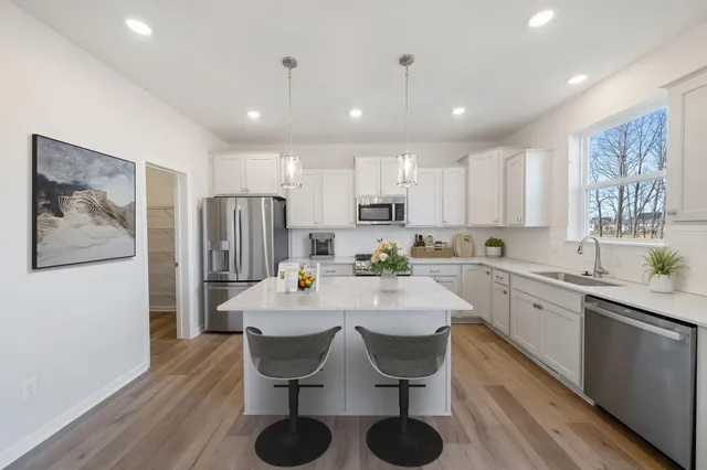 $499,990 | 1850 Charleston Lane, Waconia, MN 55387