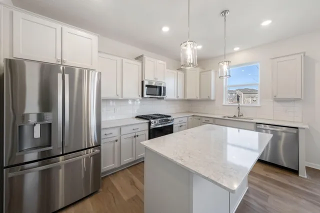 $499,990 | 1850 Charleston Lane, Waconia, MN 55387