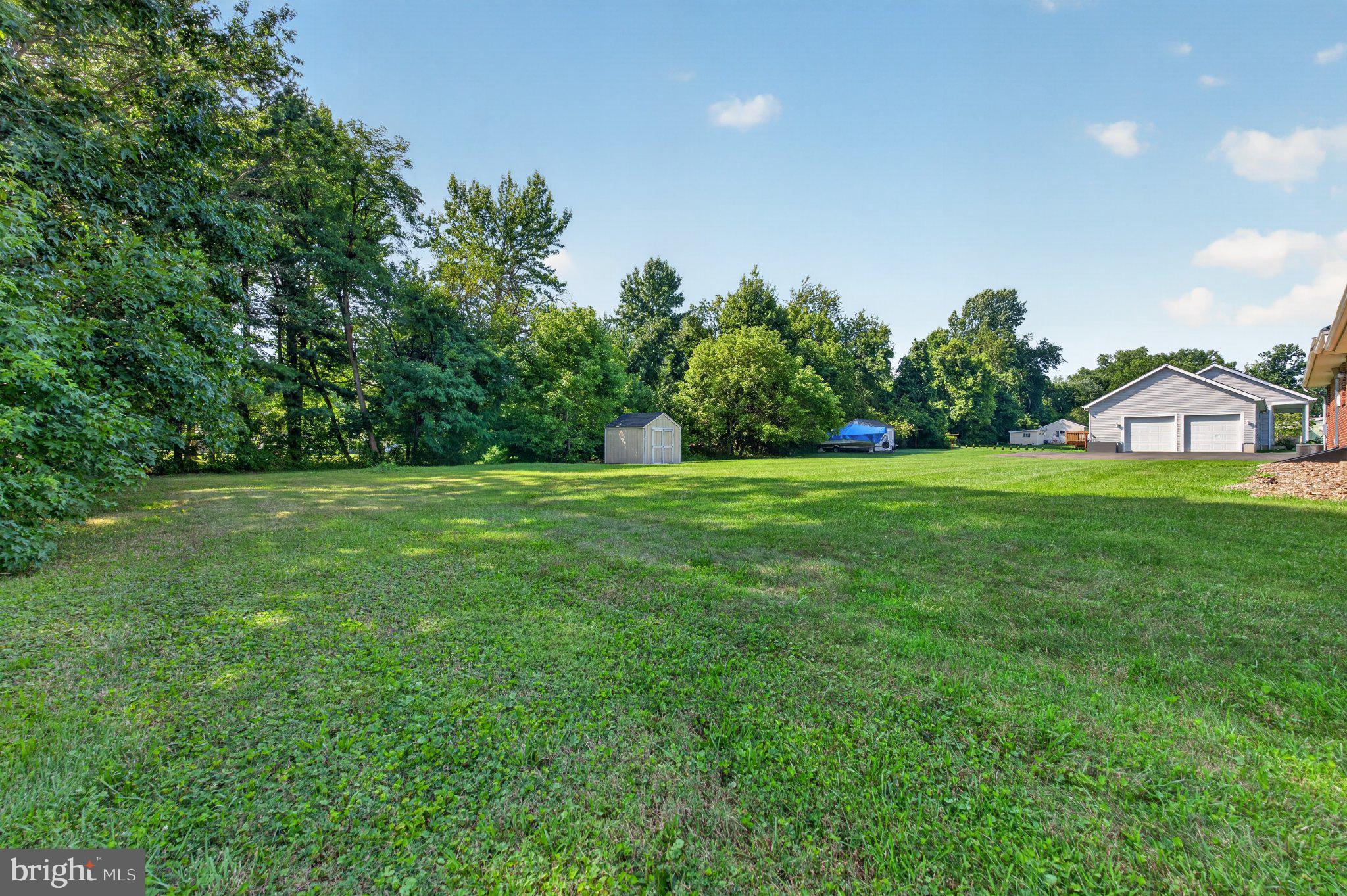 571 Salem Church Road Newark, DE 19702 - Photo 41 of 44 Huge backyard, 1/2 acre lot.