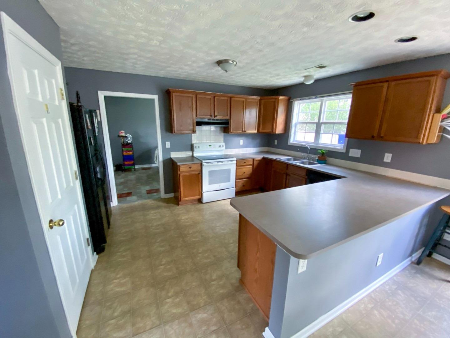 3032 Sandersville Road Lexington, KY 40511 - Photo 6 of 19 Photo 6