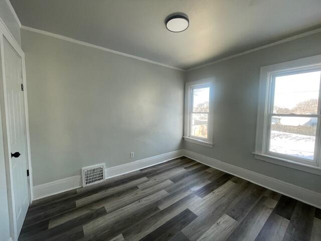 5327 West Wright Street Milwaukee, WI 53210 - Photo 12 of 21 Bedroom