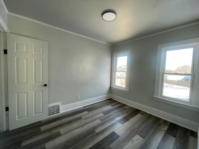 5327 West Wright Street Milwaukee, WI 53210 - Photo 15 of 21 Bedroom