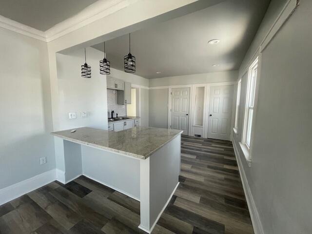 5327 West Wright Street Milwaukee, WI 53210 - Photo 8 of 21 Kitchen