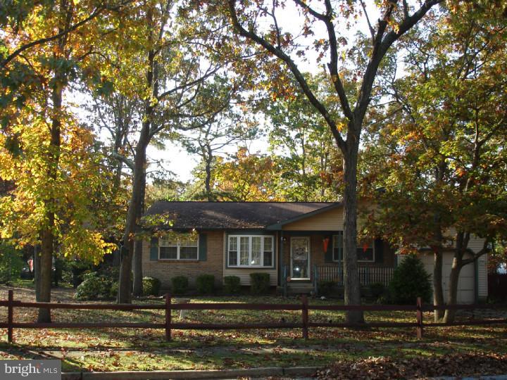 2 Acorn Road West Berlin, NJ 08091 - Photo 13 of 14 Exterior