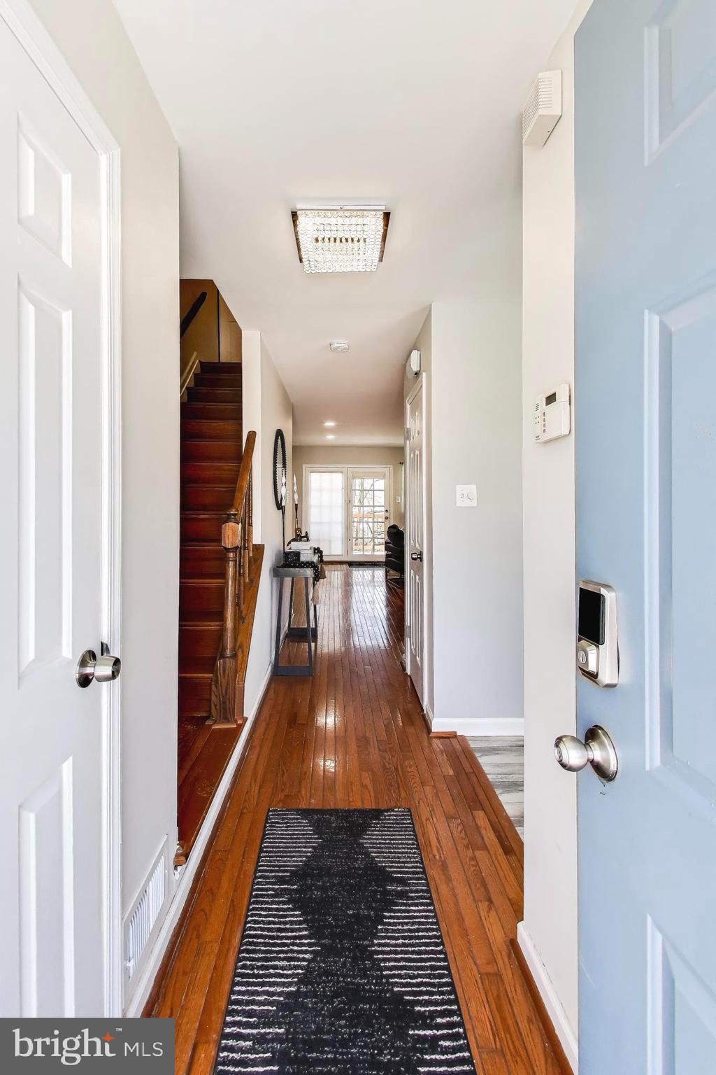 35 Wellspring Circle Owings Mills, MD 21117 - Photo 4 of 13 Entrance