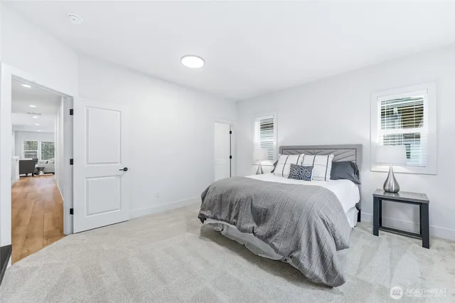 $1,099,000 | 12015 44th Avenue South, Tukwila, WA 98178