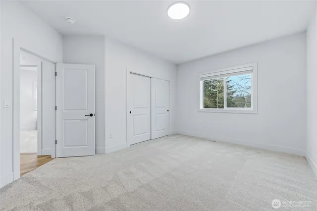 $1,099,000 | 12015 44th Avenue South, Tukwila, WA 98178