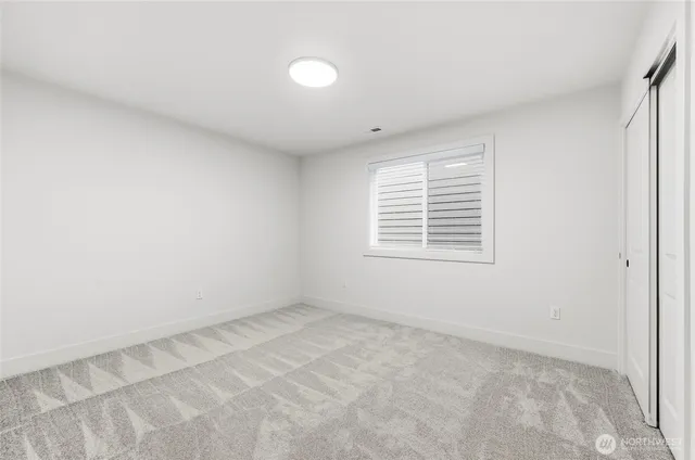 $1,099,000 | 12015 44th Avenue South, Tukwila, WA 98178