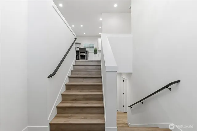 $1,099,000 | 12015 44th Avenue South, Tukwila, WA 98178