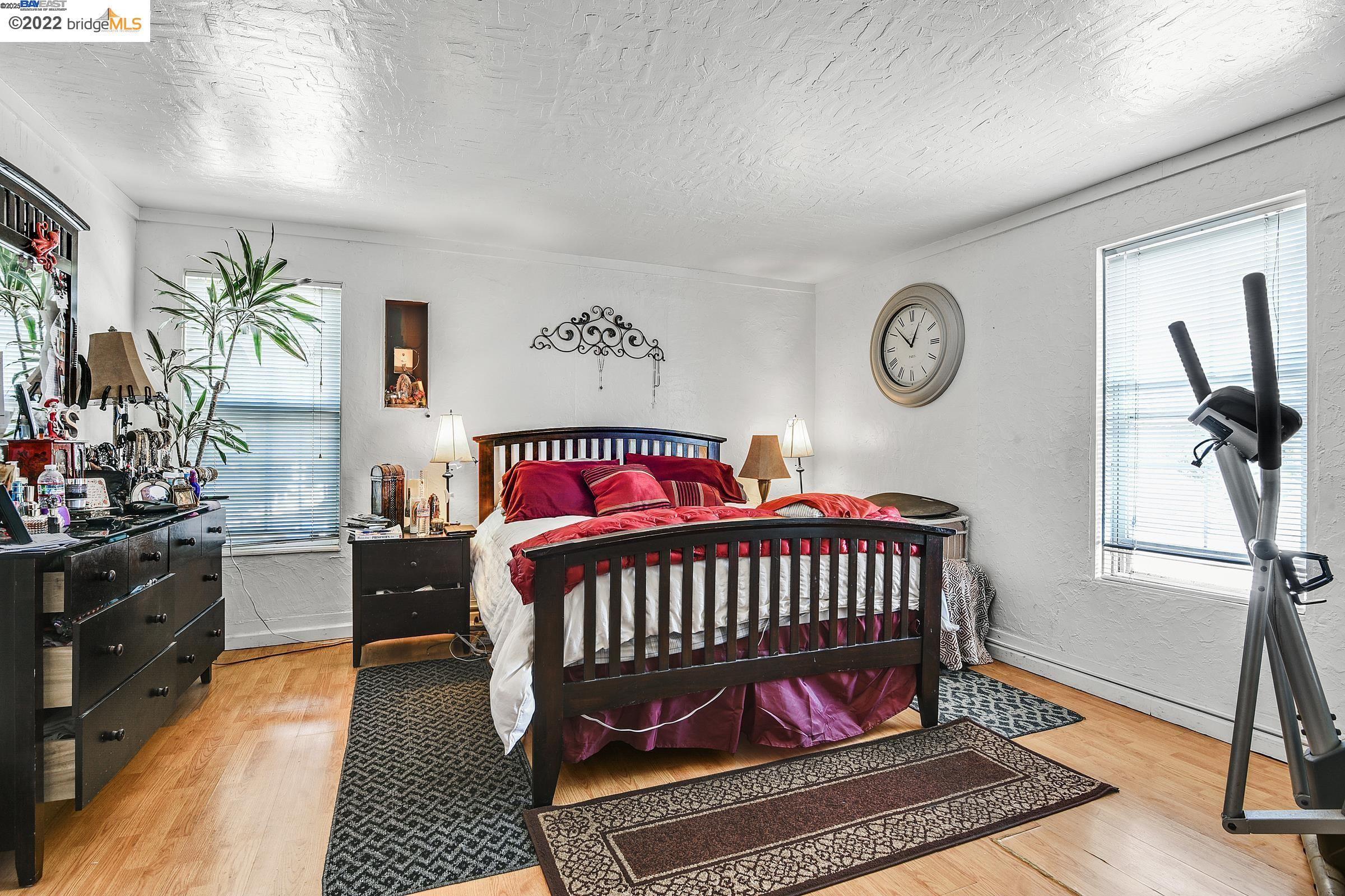 2550 Pleasant Street Oakland, CA 94602 - Photo 23 of 35