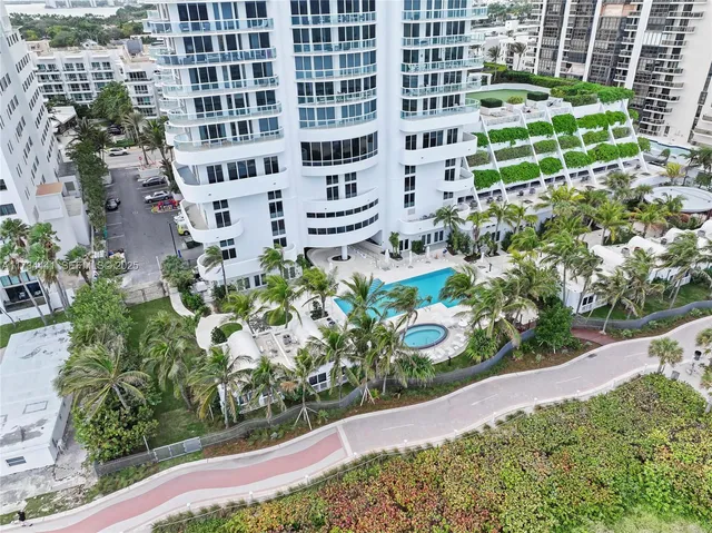 $2,749,000 | 6365 Collins Avenue, Unit 1901, Miami Beach, FL 33141