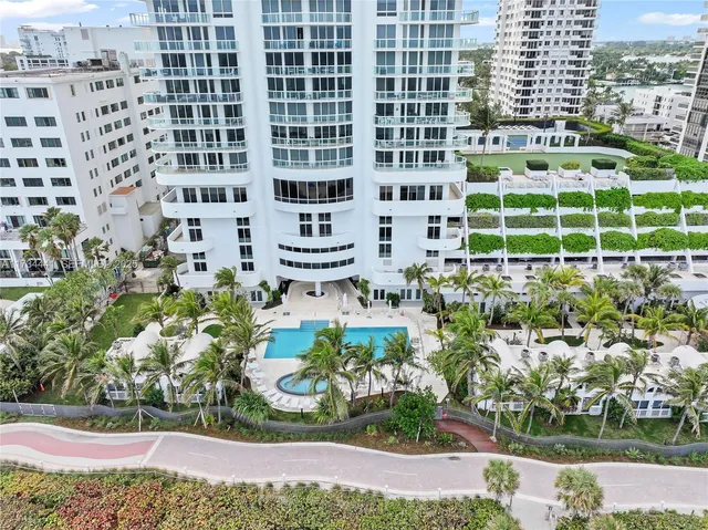 $2,749,000 | 6365 Collins Avenue, Unit 1901, Miami Beach, FL 33141