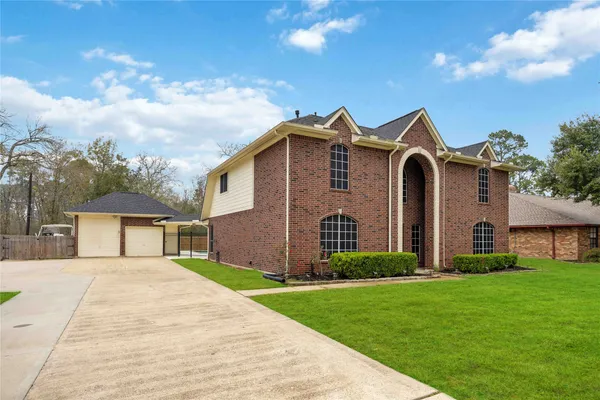 $499,999 | 15 Finetta Lane, Alvin, TX 77511