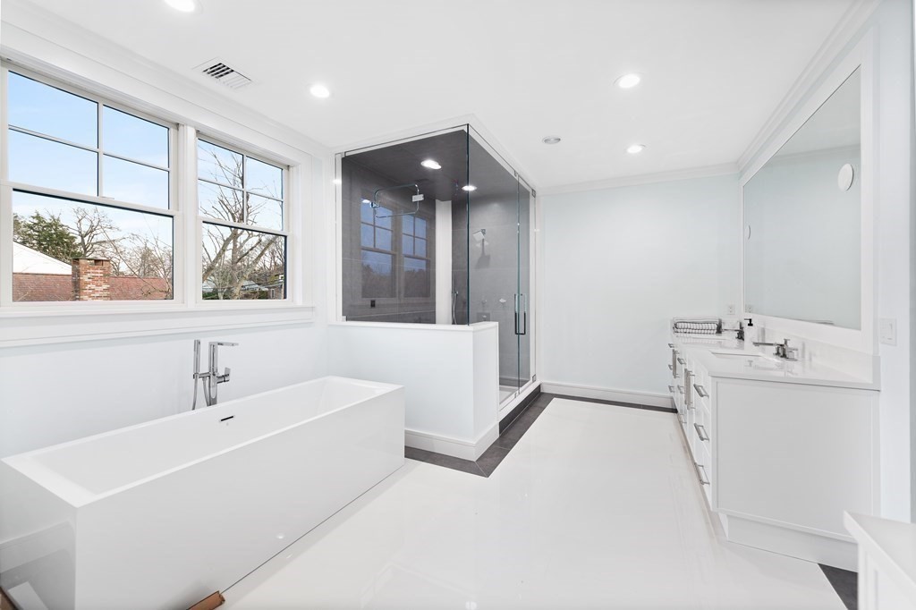 480 Dudley Road Newton, MA 02459 - Photo 21 of 35 a bathroom with a sink and a bathtub