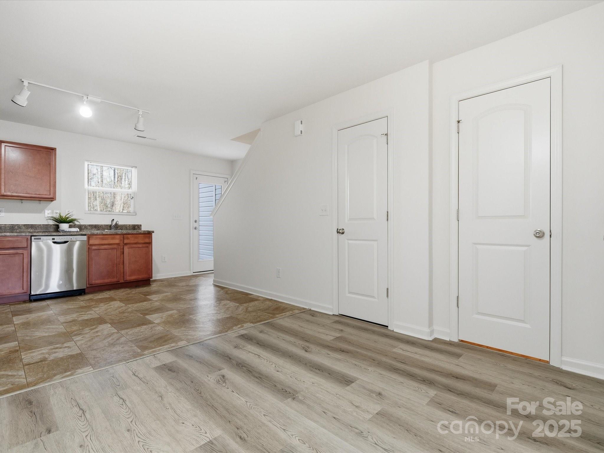 4912 Potter Road Matthews, NC 28104 - Photo 13 of 35