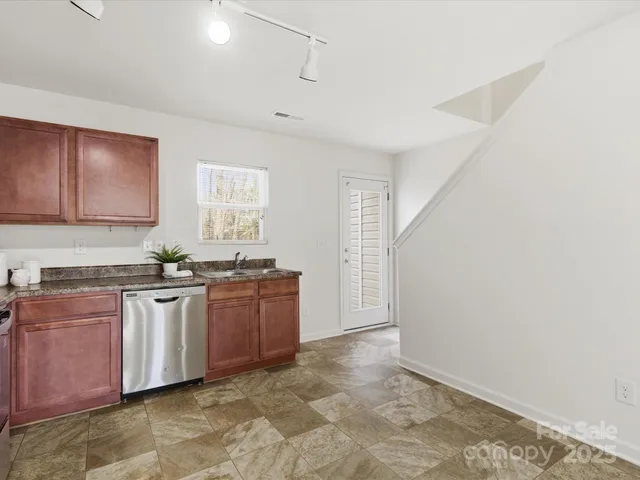 $260,000 | 4912 Potter Road, Matthews, NC 28104