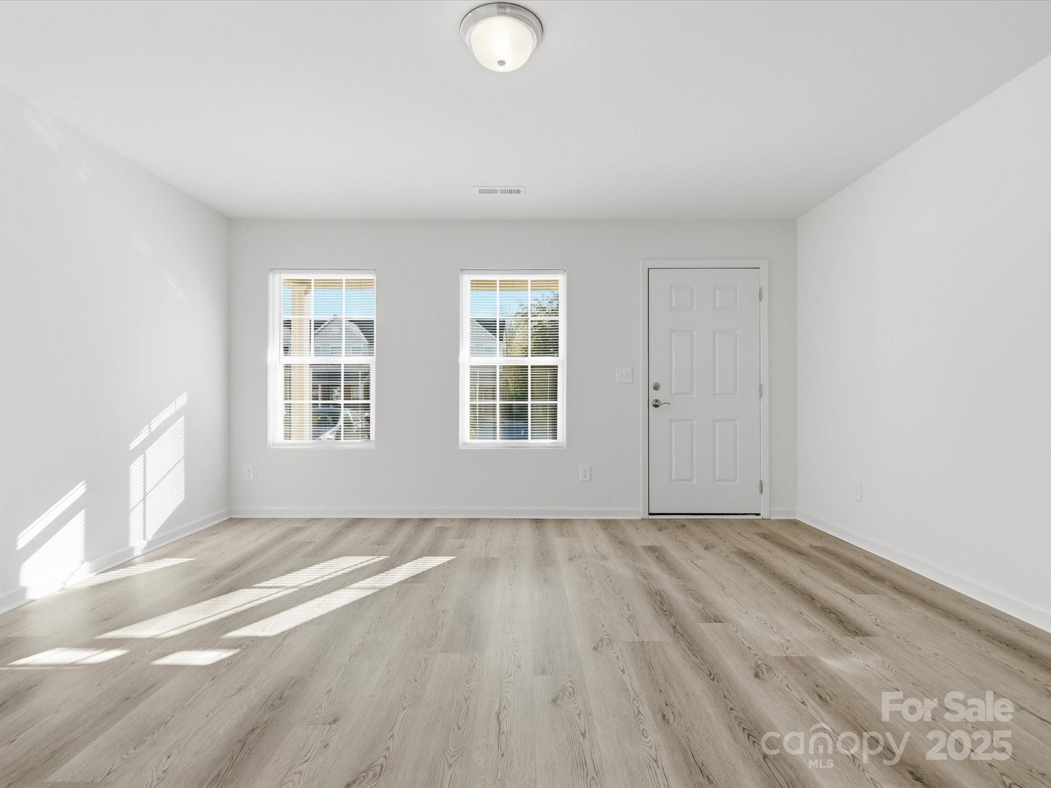 4912 Potter Road Matthews, NC 28104 - Photo 9 of 35