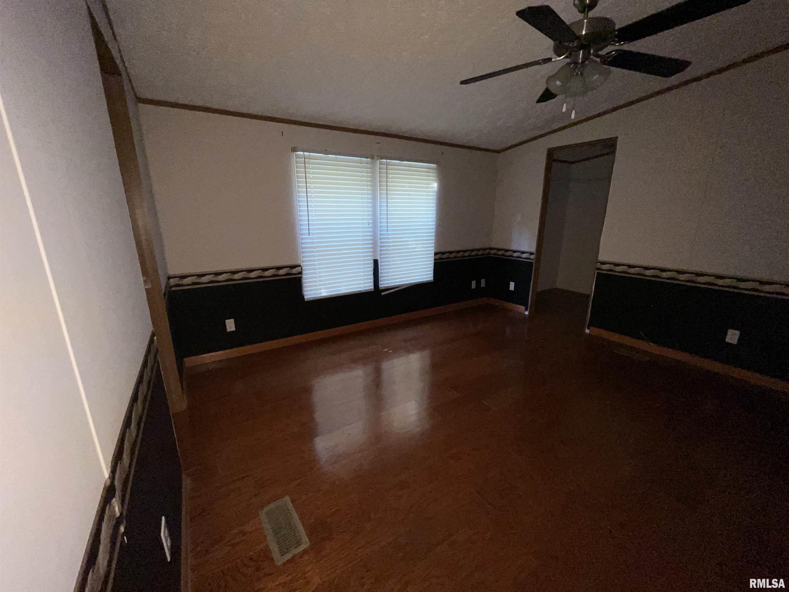 4493 England Road Salem, IL 62881 - Photo 35 of 47