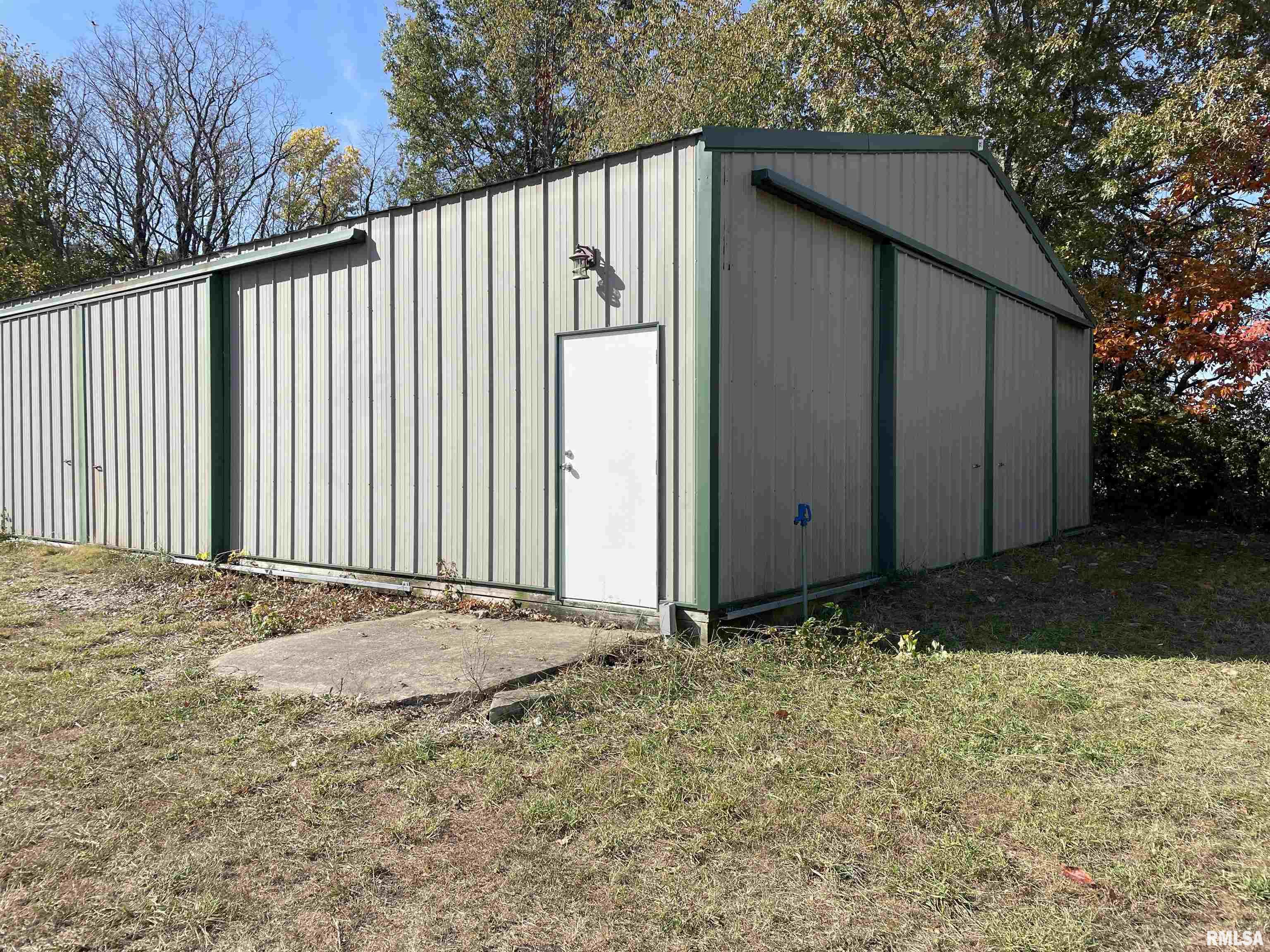 4493 England Road Salem, IL 62881 - Photo 45 of 47