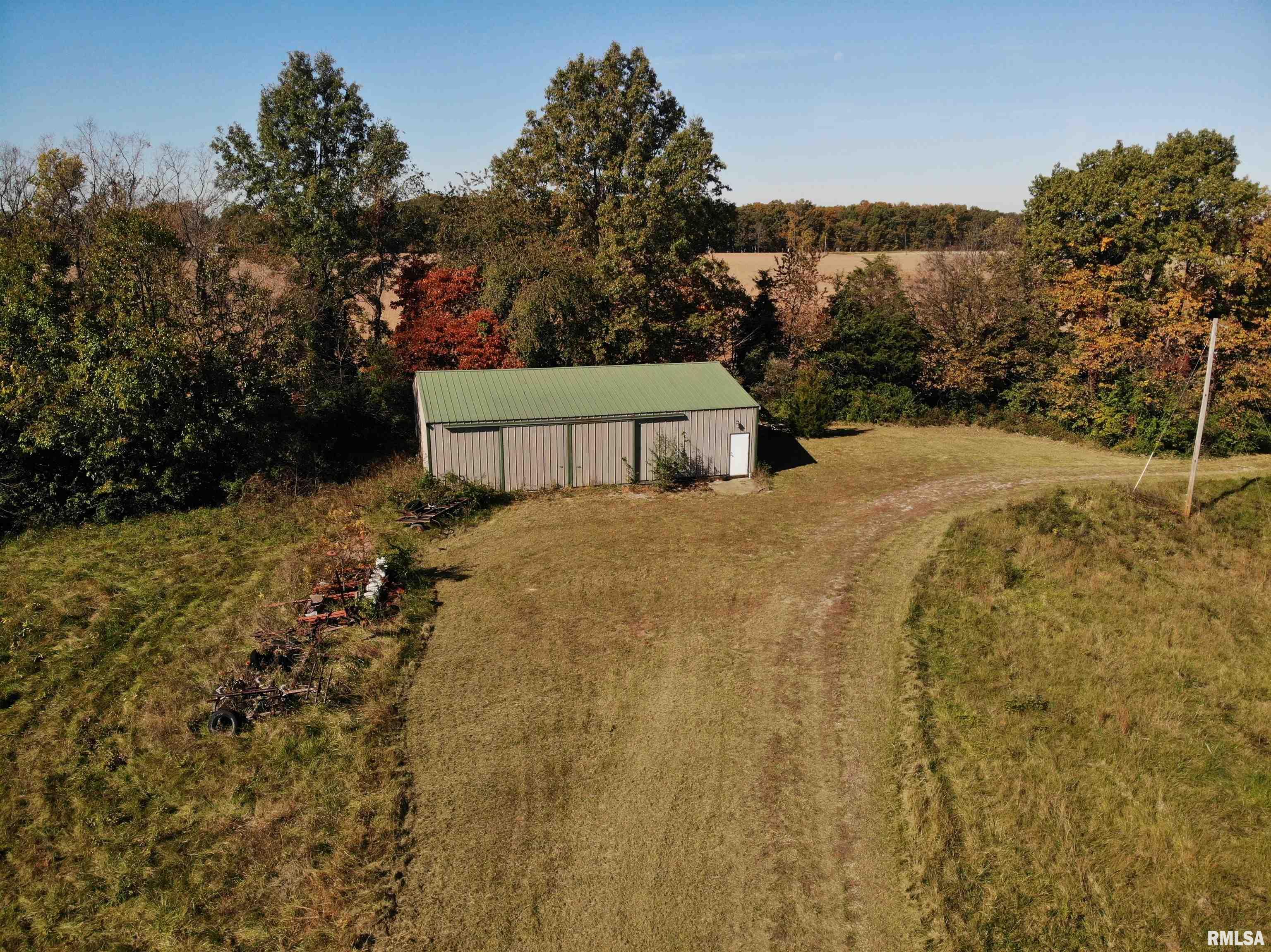 4493 England Road Salem, IL 62881 - Photo 8 of 47