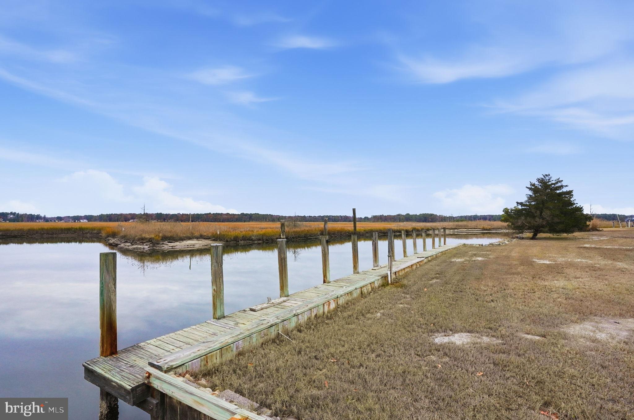 5 Bay Point Road Millsboro, DE 19966 - Photo 19 of 83 a view of balcony with ocean view