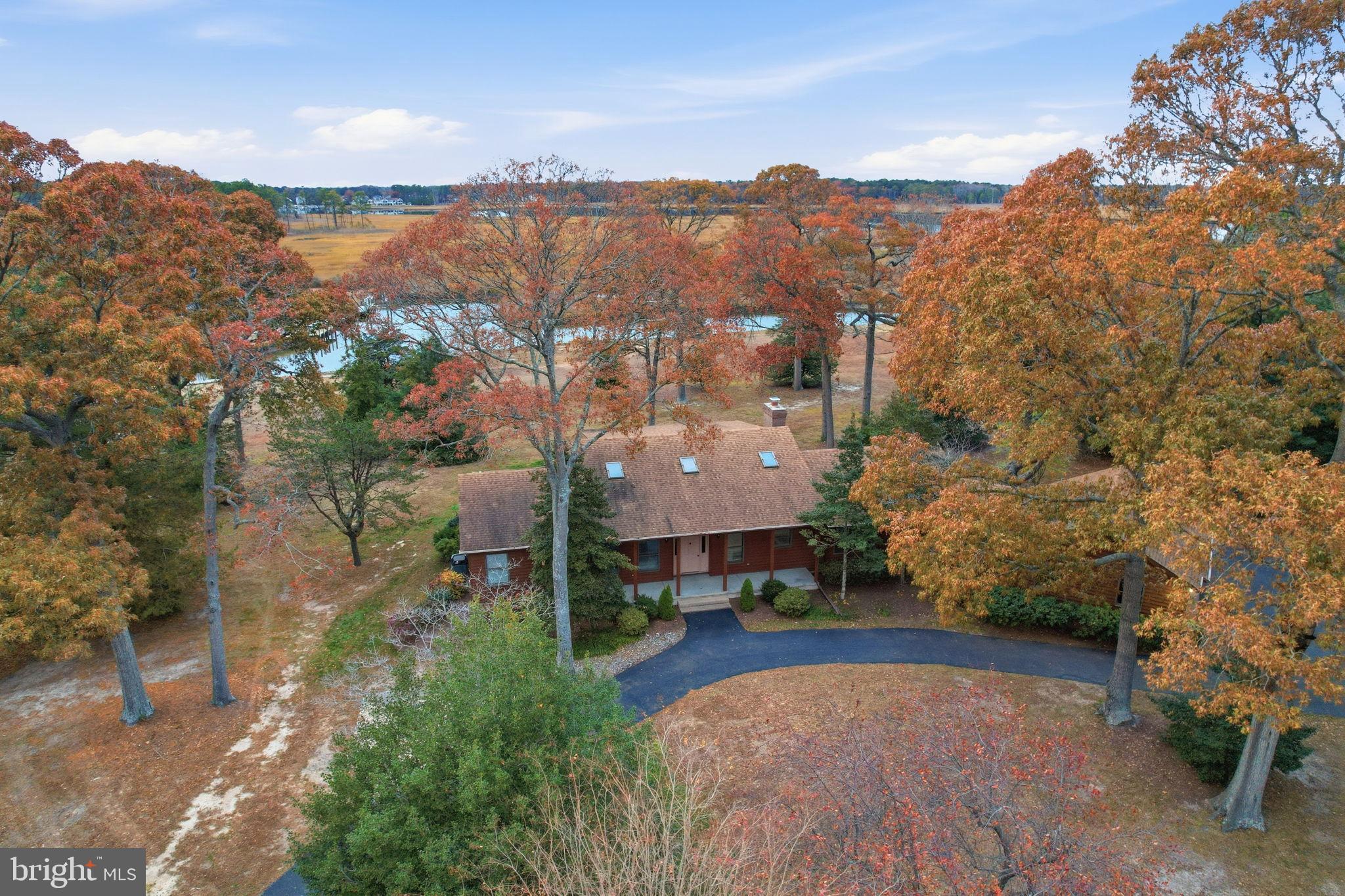 5 Bay Point Road Millsboro, DE 19966 - Photo 4 of 83 This house was made to entertain family & friends