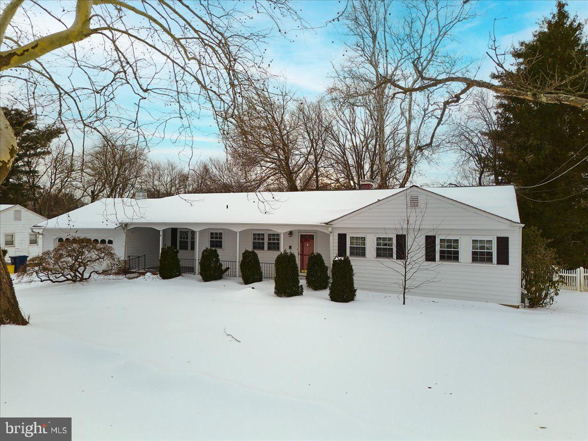 6 Royal Oak Road Lawrence Township, NJ 08648 - Photo 27 of 27 front view of a house with a yard