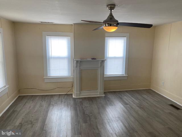 209 West 7th Street Laurel, DE 19956 - Photo 2 of 10