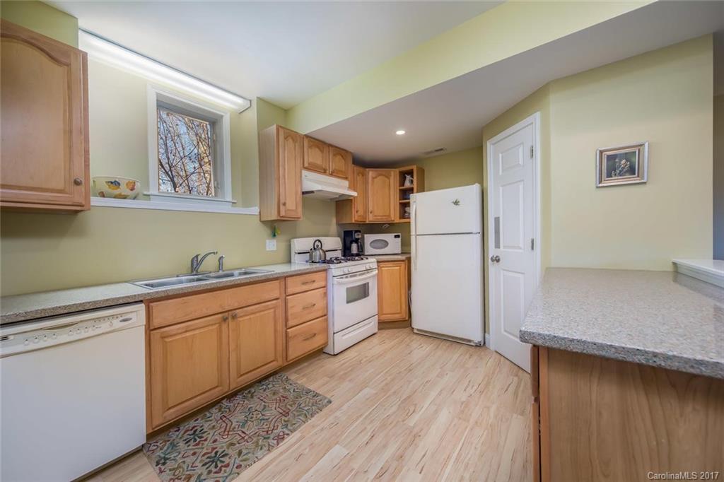 116 Hawk Ridge Asheville, NC 28804 - Photo 22 of 24 Gallery Image 22