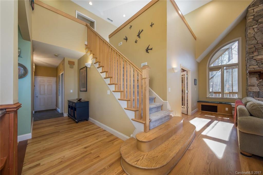 116 Hawk Ridge Asheville, NC 28804 - Photo 8 of 24 Gallery Image 8