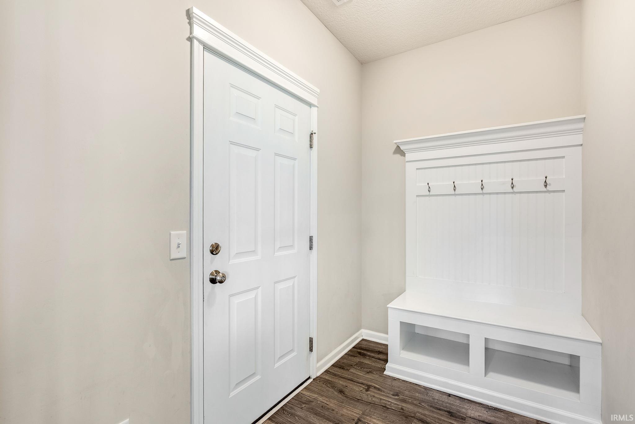 929 Meravi Cove Fort Wayne, IN 46818 - Photo 20 of 50
