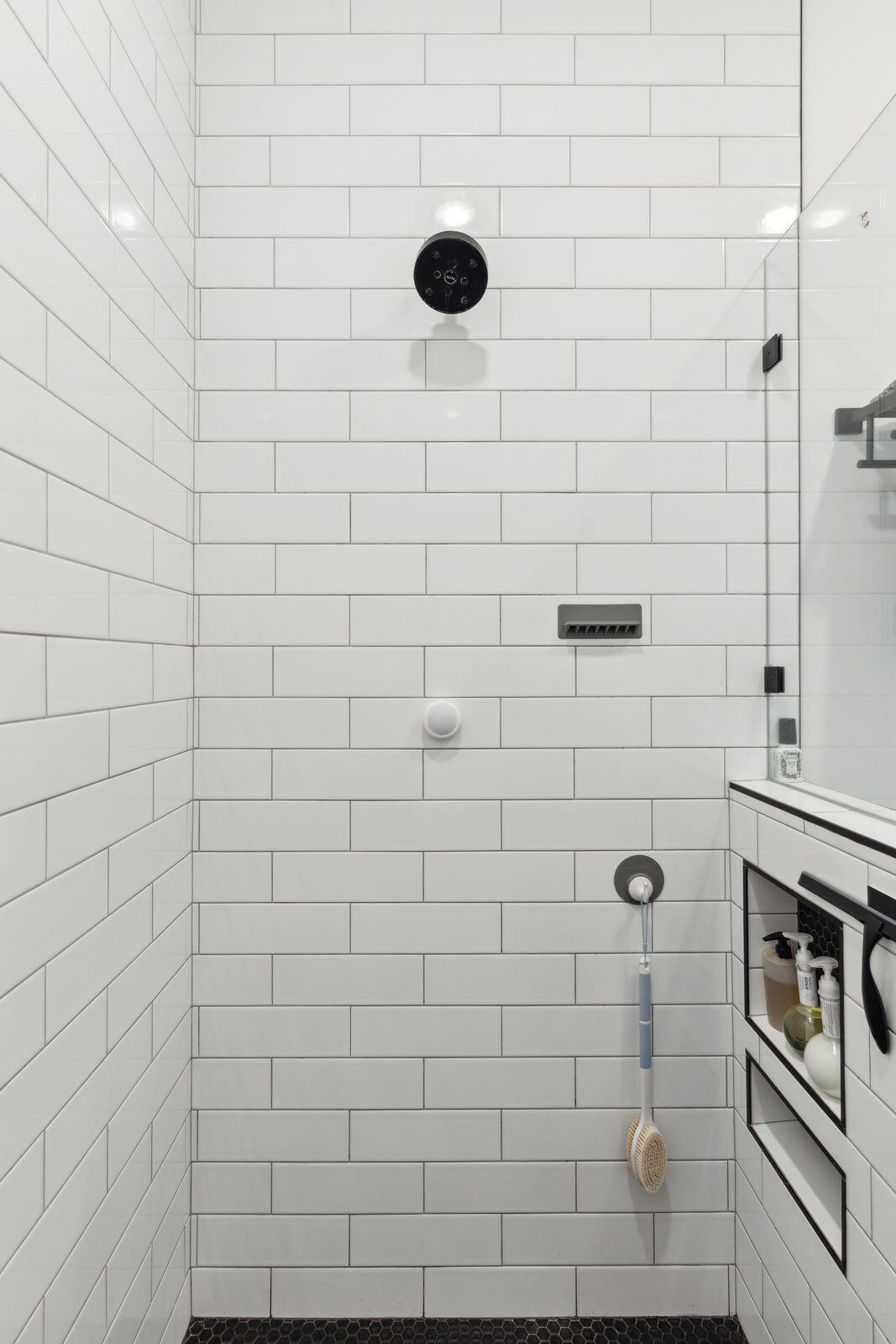 5 Addison Street Charleston, SC 29403 - Photo 17 of 38 5AddisonSt-KeenEyeMarketing-025