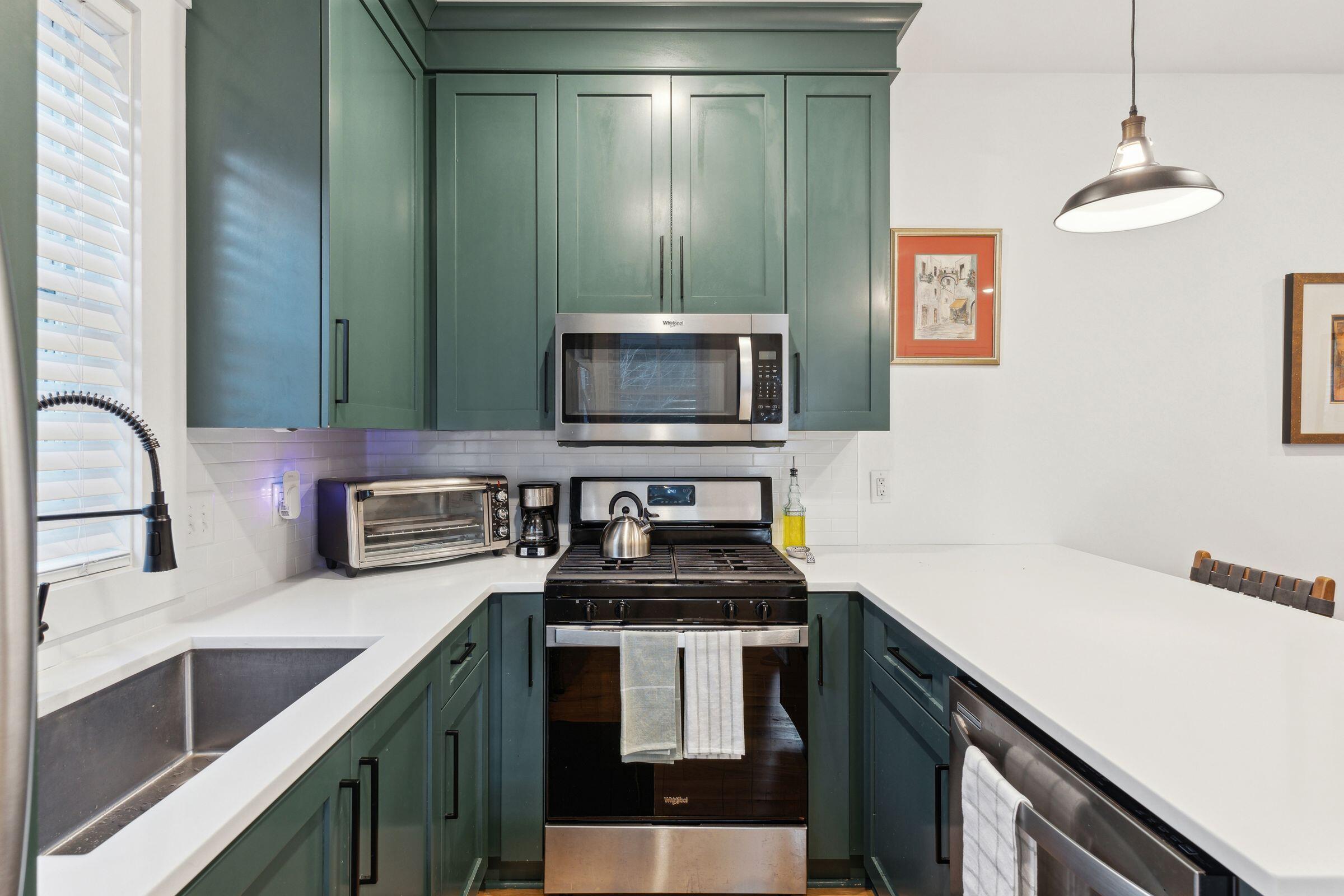 5 Addison Street Charleston, SC 29403 - Photo 28 of 38 5AddisonSt-KeenEyeMarketing-044