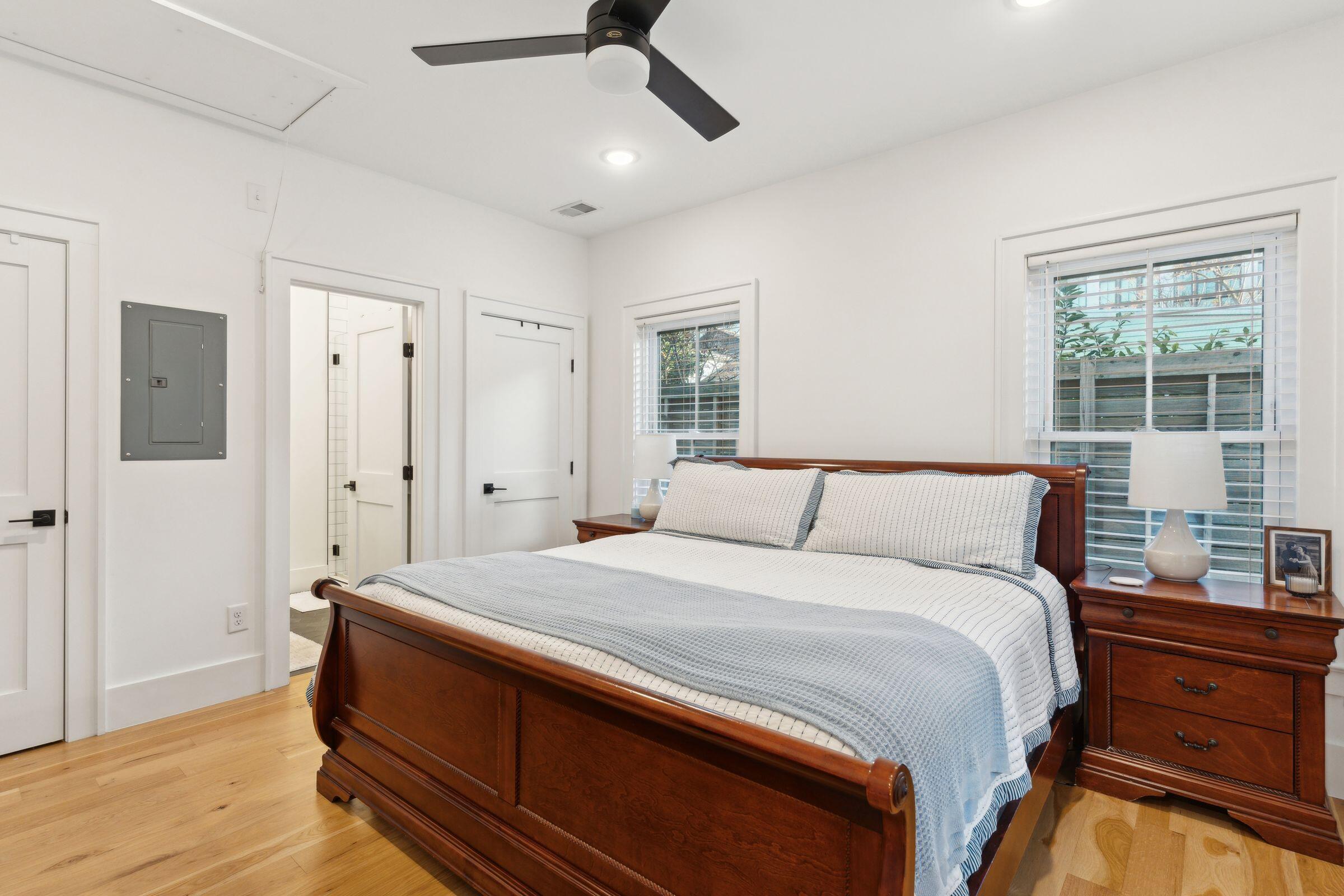 5 Addison Street Charleston, SC 29403 - Photo 32 of 38 5AddisonSt-KeenEyeMarketing-046